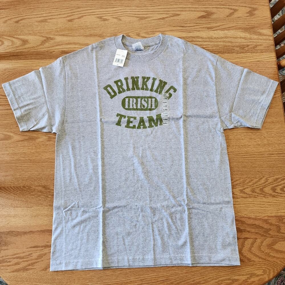 Alstyle Apparel Drinking Irish Team Men's T Shirt Gray and Green Size XL